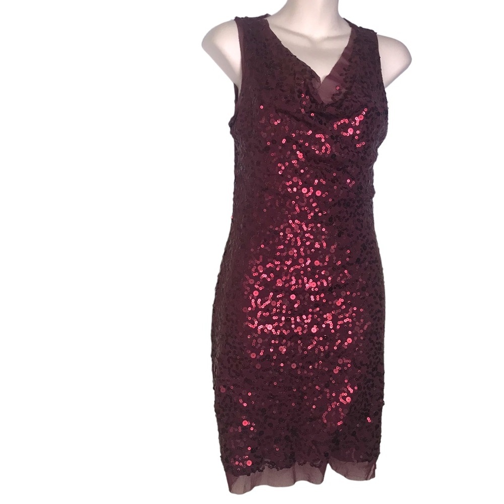 Max Studio NEW Red Sequin Cowl Sleeveless Party Dress Stretch Bodycon Lined Wine